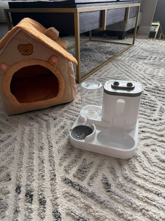 Smart Gravity Feeder & Water Dispenser – Keep Your Pet Fed and Hydrated 24/7!